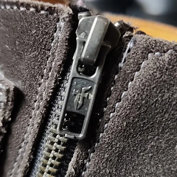 Frye Sabrina Double Buckle Suede Ankle Boots Size 10 - Picture 11 of 12